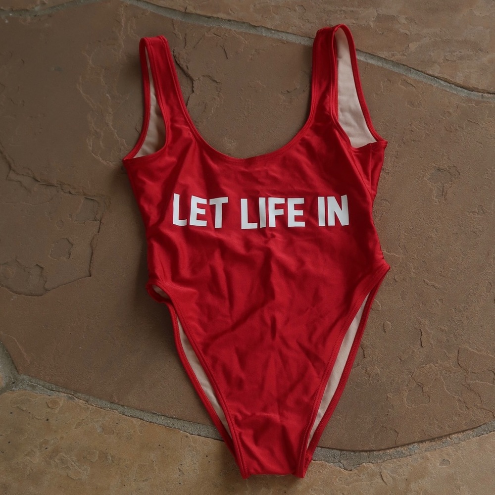 One PieceSwimsuit